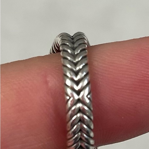 David Yurman black onyx, diamond, sterling ring size 8 - Picture 6 of 7